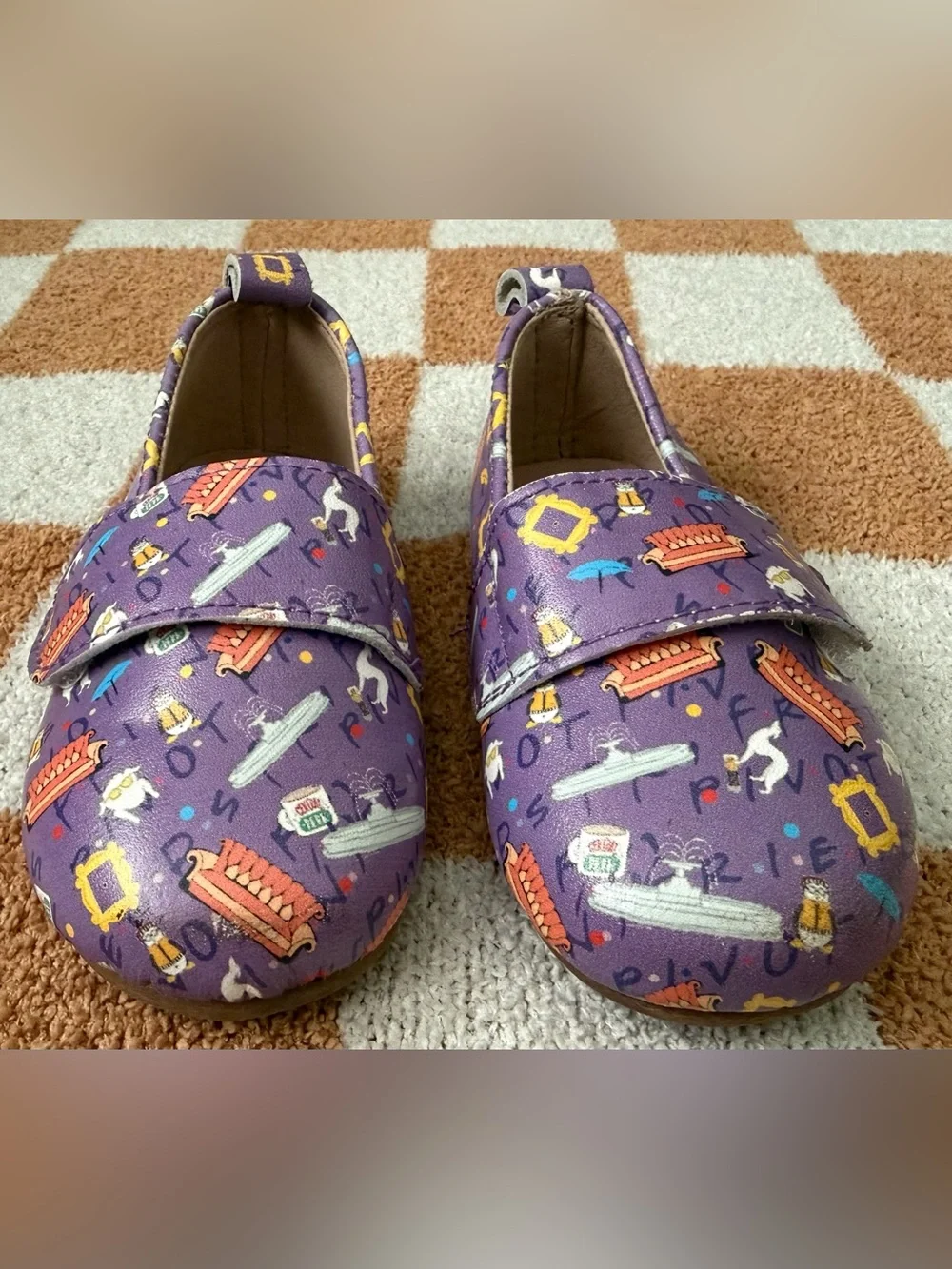 Toddler Girls Friends Themed Velcro Strap Flats